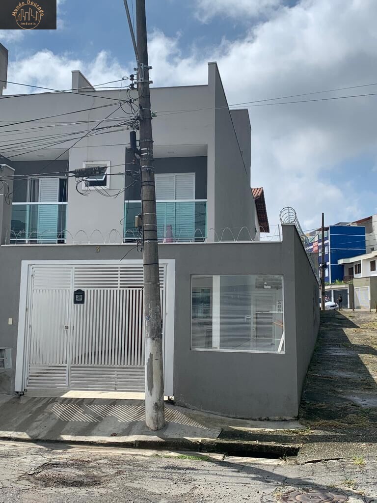 Sobrado à venda com 3 quartos, 125m² - Foto 1