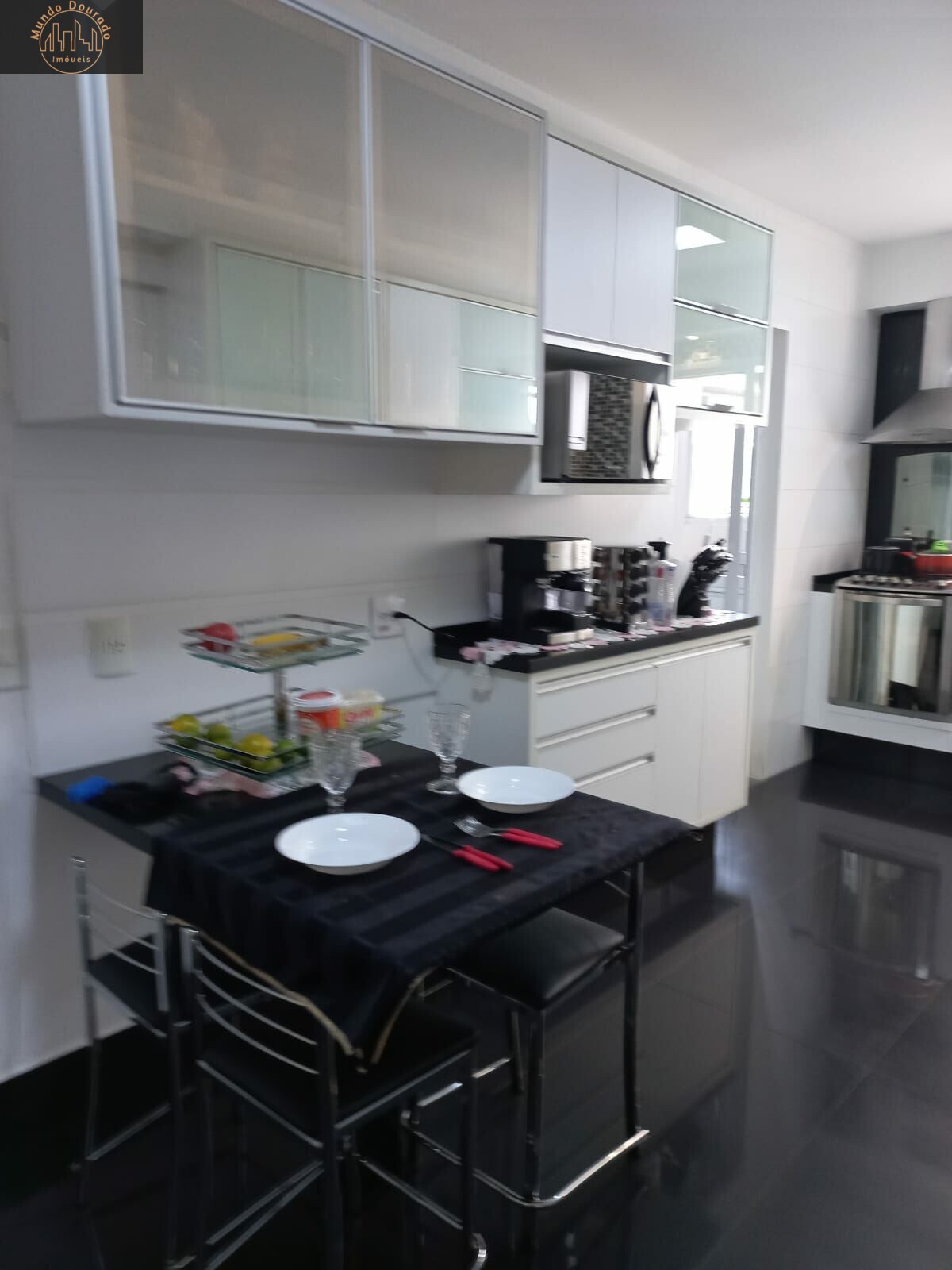 Apartamento à venda com 4 quartos, 189m² - Foto 8