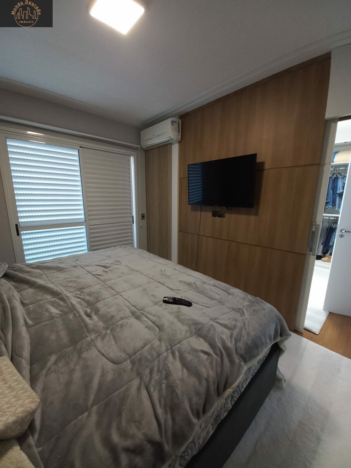 Apartamento à venda com 4 quartos, 189m² - Foto 15