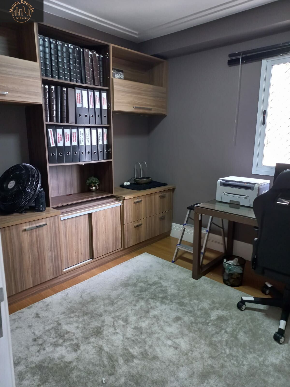 Apartamento à venda com 4 quartos, 189m² - Foto 3