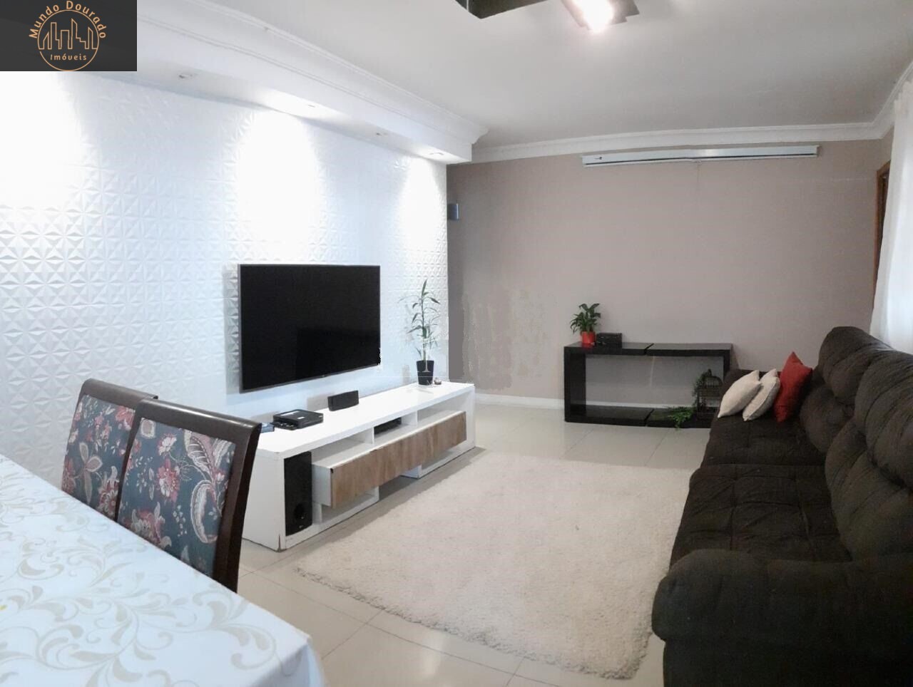 Casa à venda com 3 quartos, 148m² - Foto 4