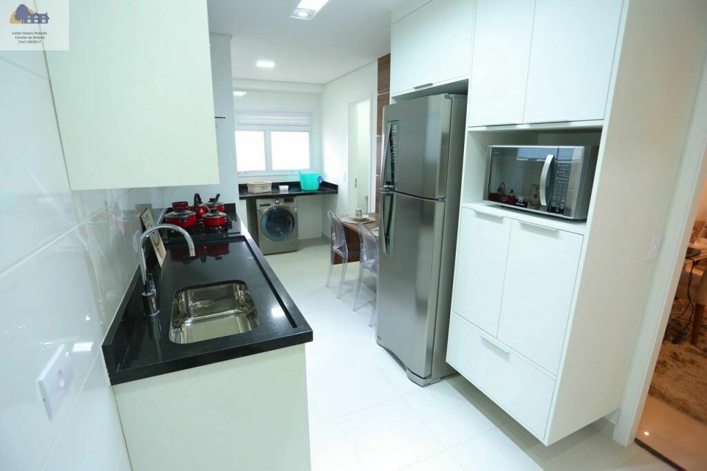 Apartamento à venda com 3 quartos, 108m² - Foto 2