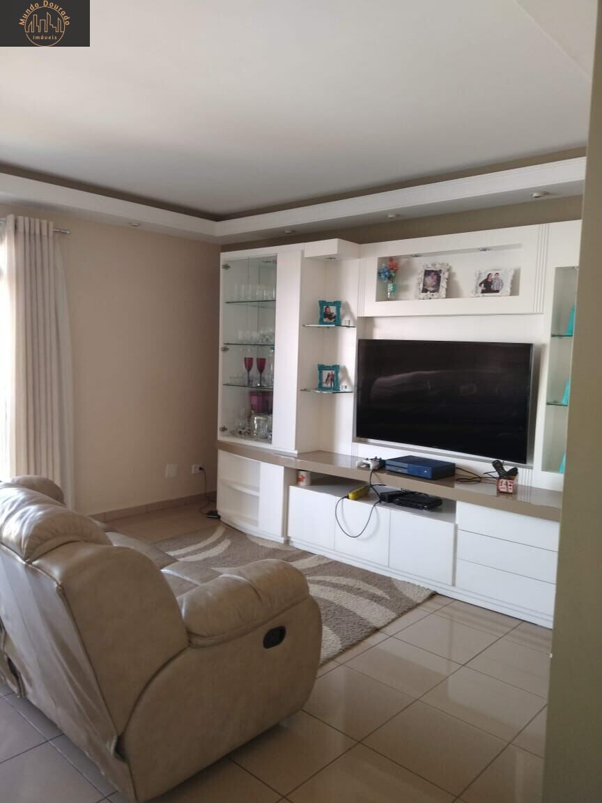 Apartamento à venda com 3 quartos, 126m² - Foto 2