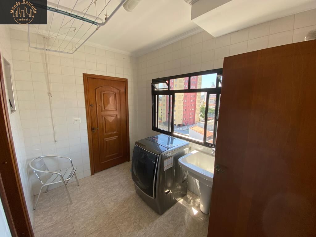 Apartamento à venda com 4 quartos, 185m² - Foto 8