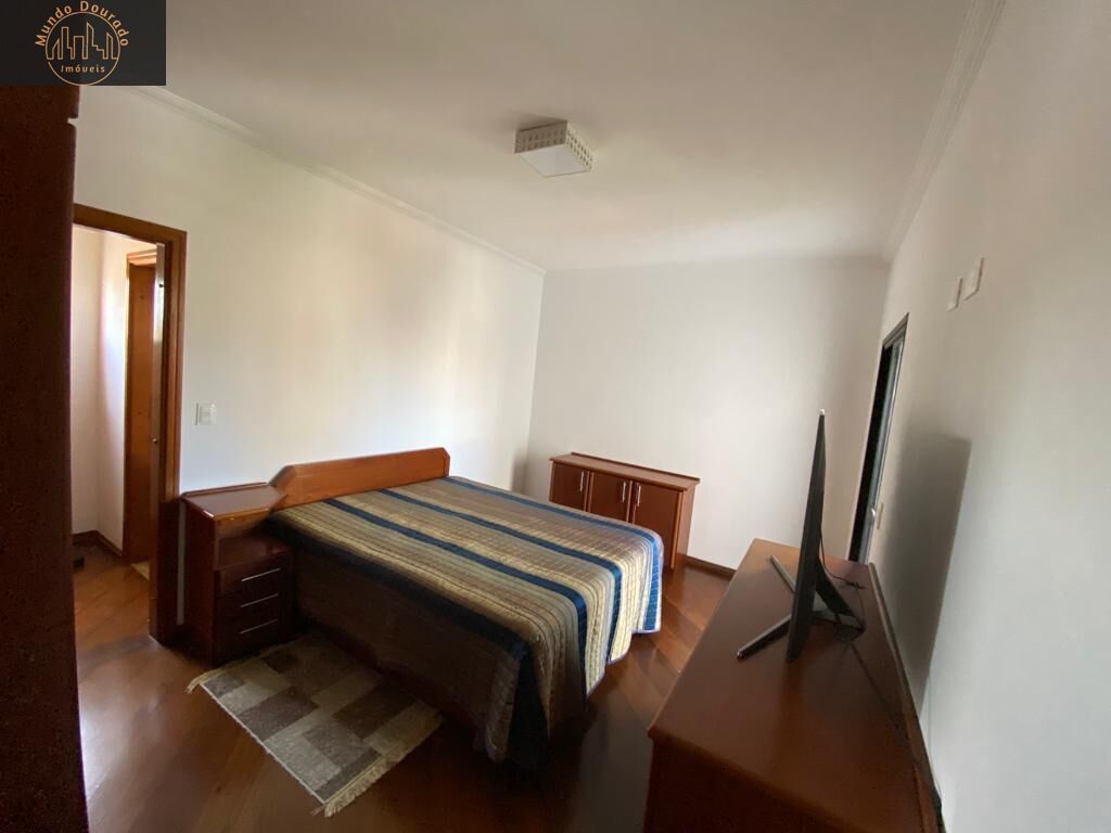 Apartamento à venda com 4 quartos, 185m² - Foto 11