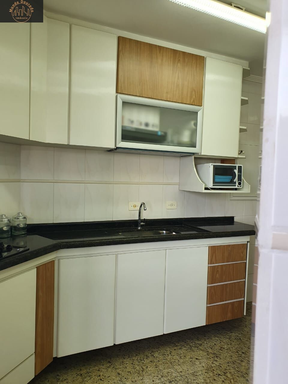 Apartamento à venda com 2 quartos, 60m² - Foto 2