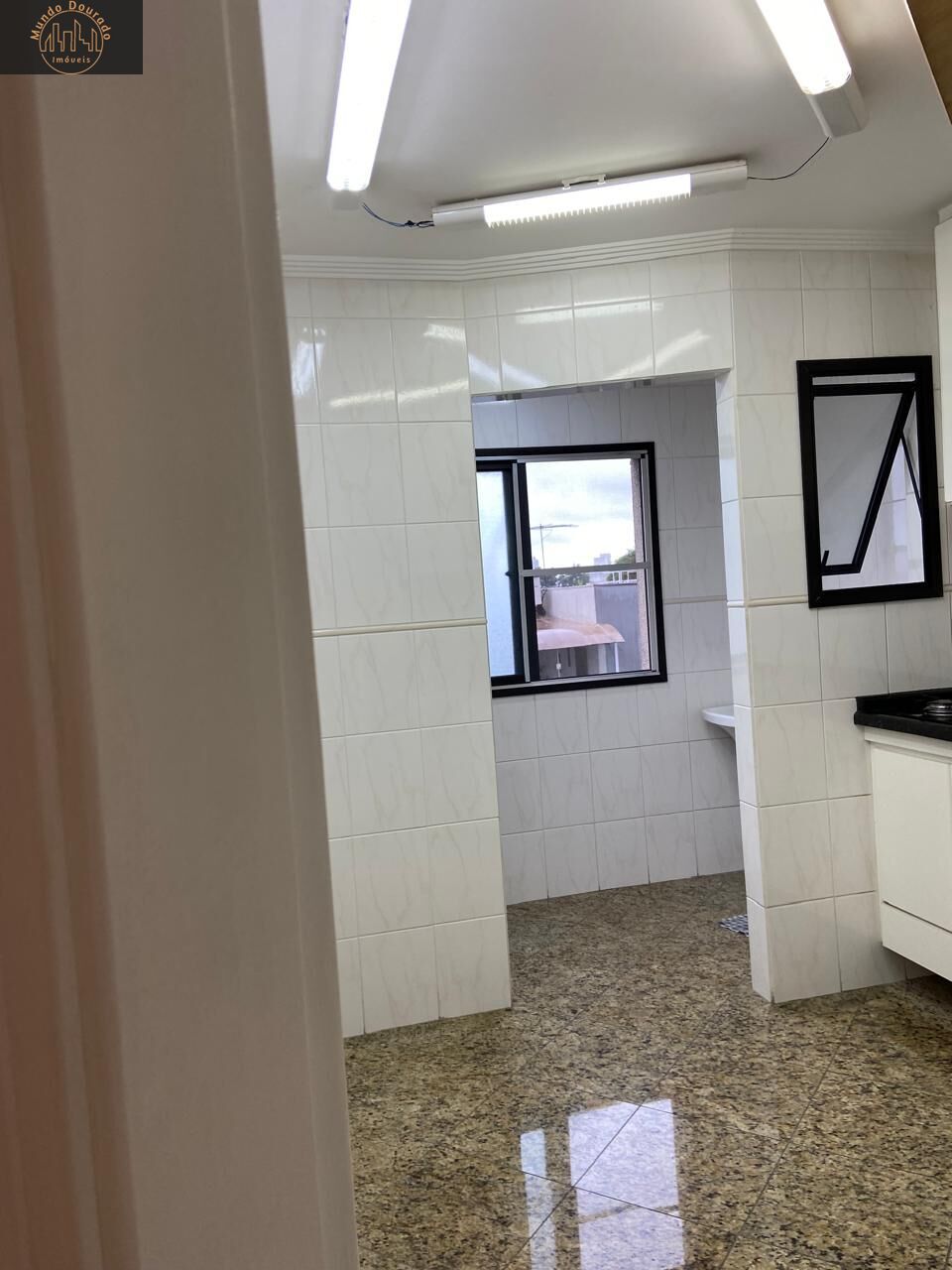 Apartamento à venda com 2 quartos, 60m² - Foto 5