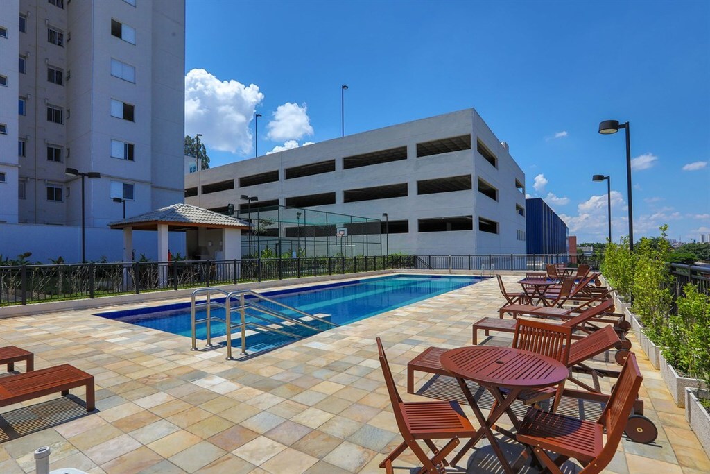 Apartamento à venda com 2 quartos, 55m² - Foto 20