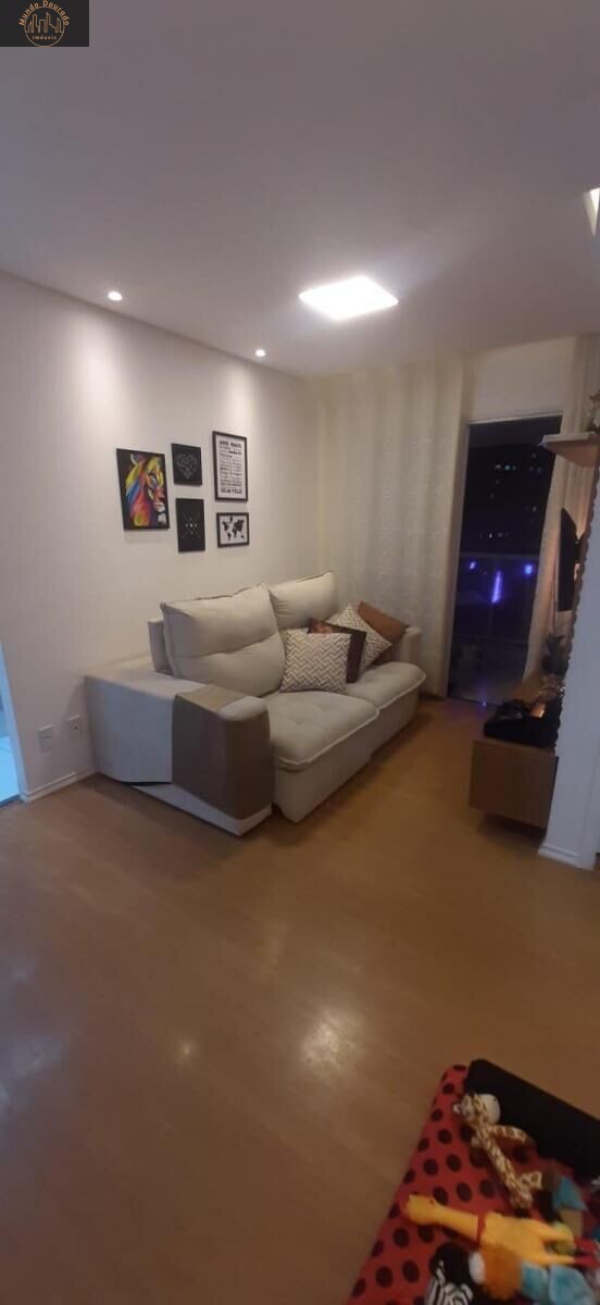 Apartamento à venda com 2 quartos, 63m² - Foto 2