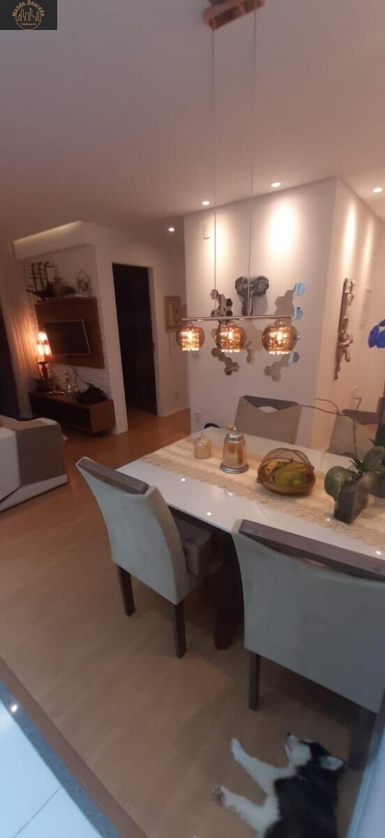 Apartamento à venda com 2 quartos, 63m² - Foto 15