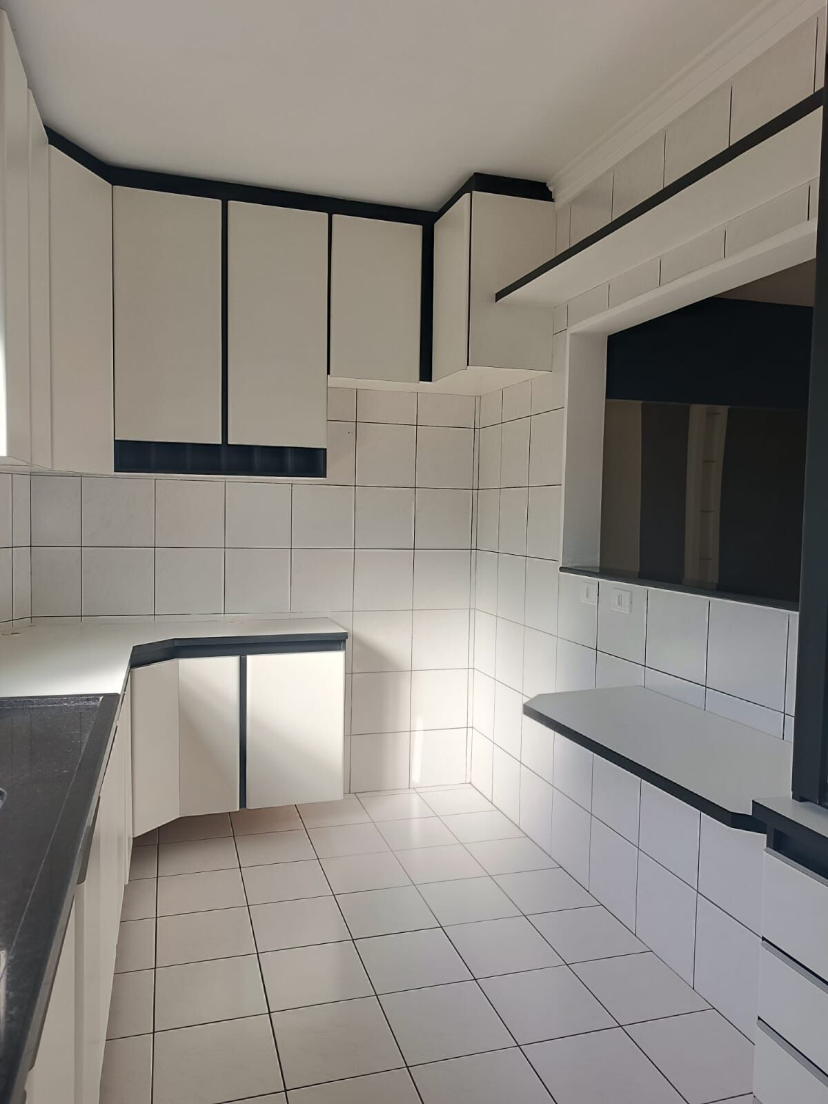 Apartamento à venda com 3 quartos, 98m² - Foto 3