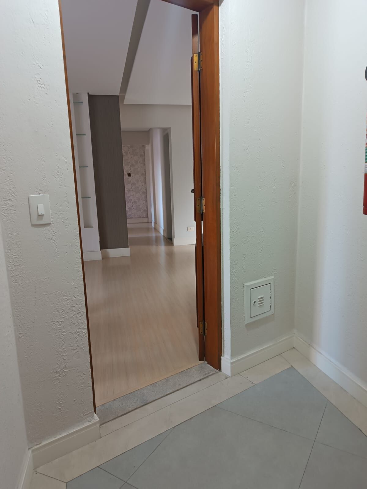 Apartamento à venda com 3 quartos, 98m² - Foto 18