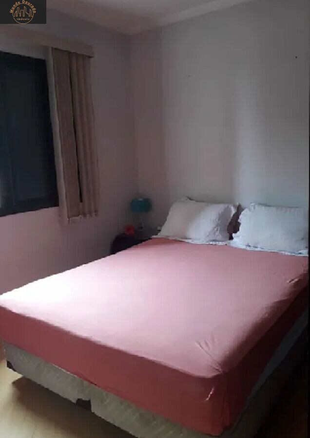 Apartamento à venda com 3 quartos, 75m² - Foto 10