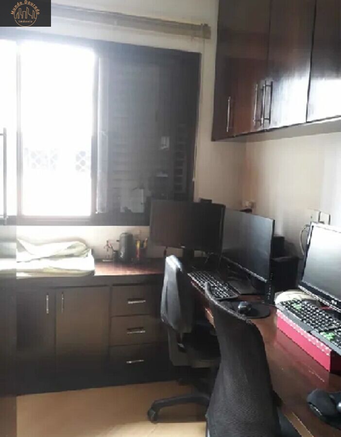 Apartamento à venda com 3 quartos, 75m² - Foto 11