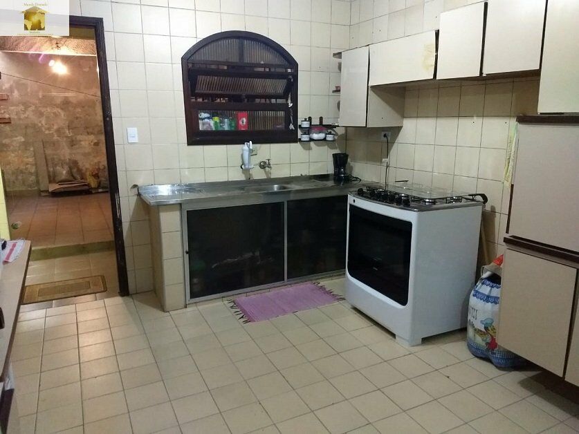 Sobrado à venda com 4 quartos, 200m² - Foto 9