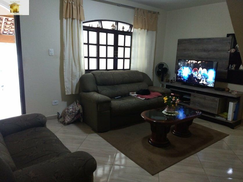 Sobrado à venda com 4 quartos, 200m² - Foto 4