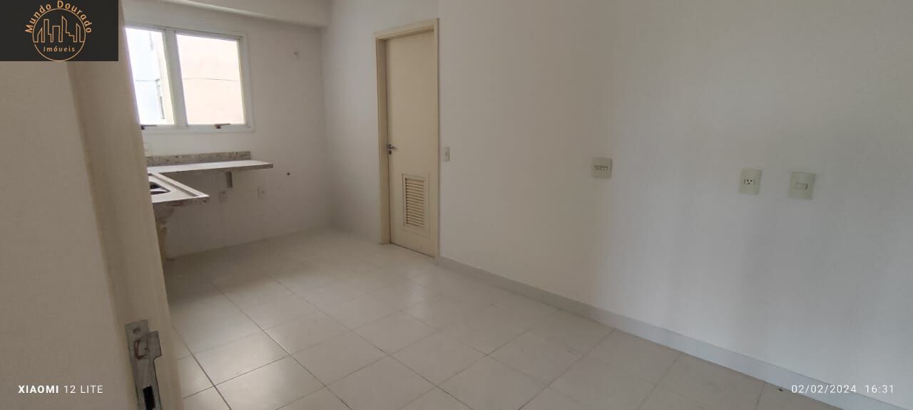 Apartamento à venda com 4 quartos, 178m² - Foto 4