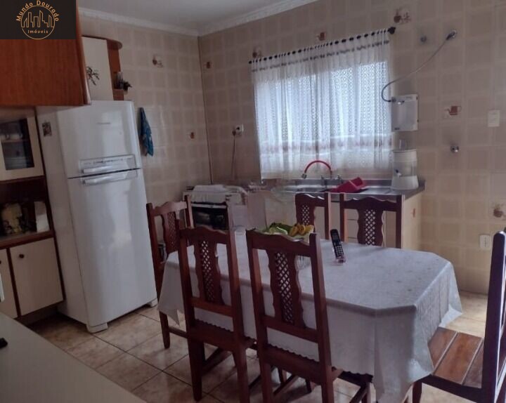 Sobrado à venda com 2 quartos, 199m² - Foto 6