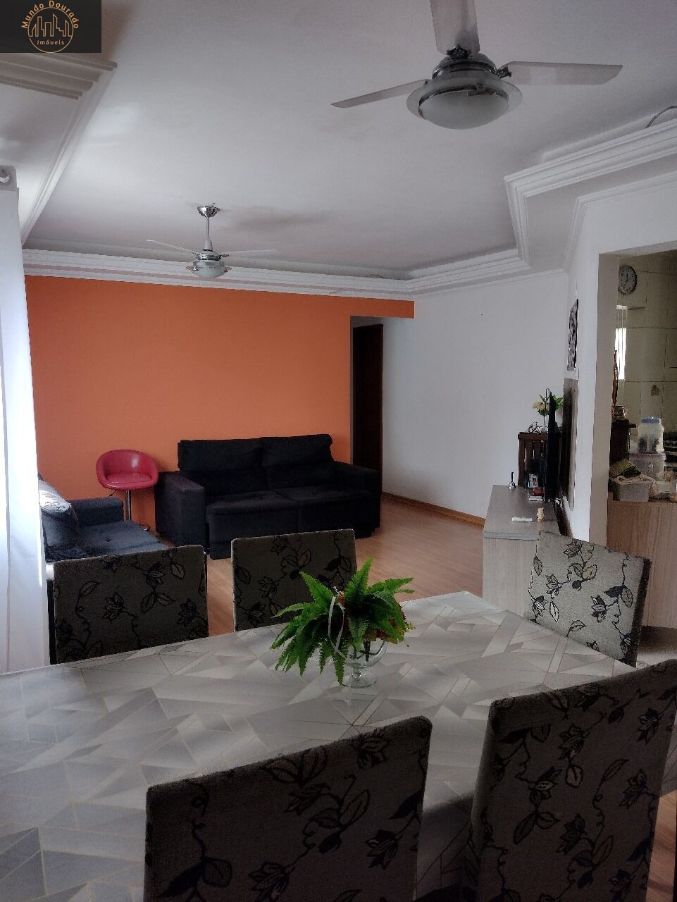 Apartamento à venda com 3 quartos, 108m² - Foto 1