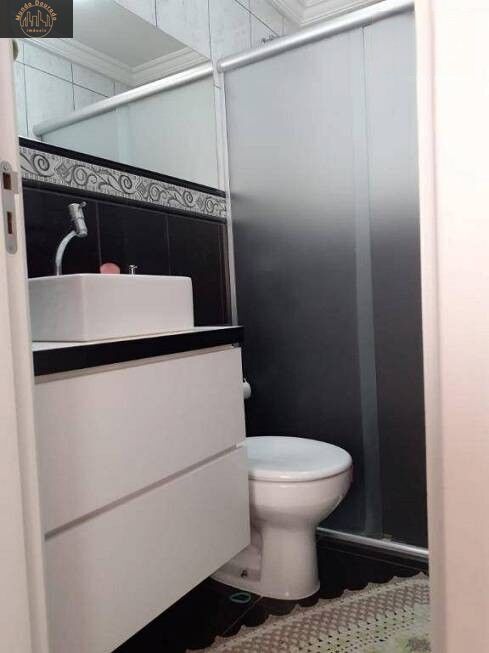 Apartamento à venda com 3 quartos, 80m² - Foto 17