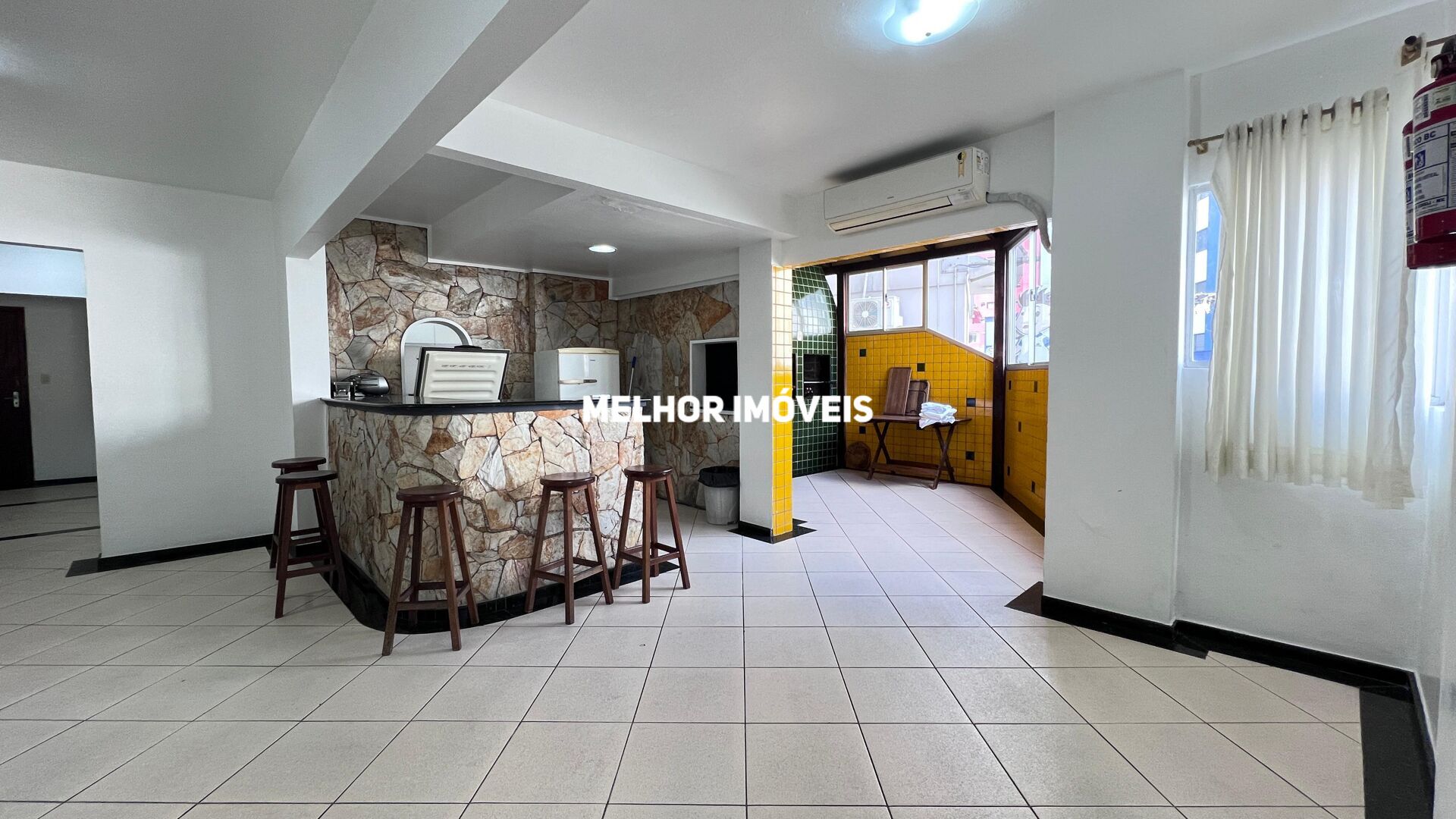 Apartamento à venda com 3 quartos, 136m² - Foto 32