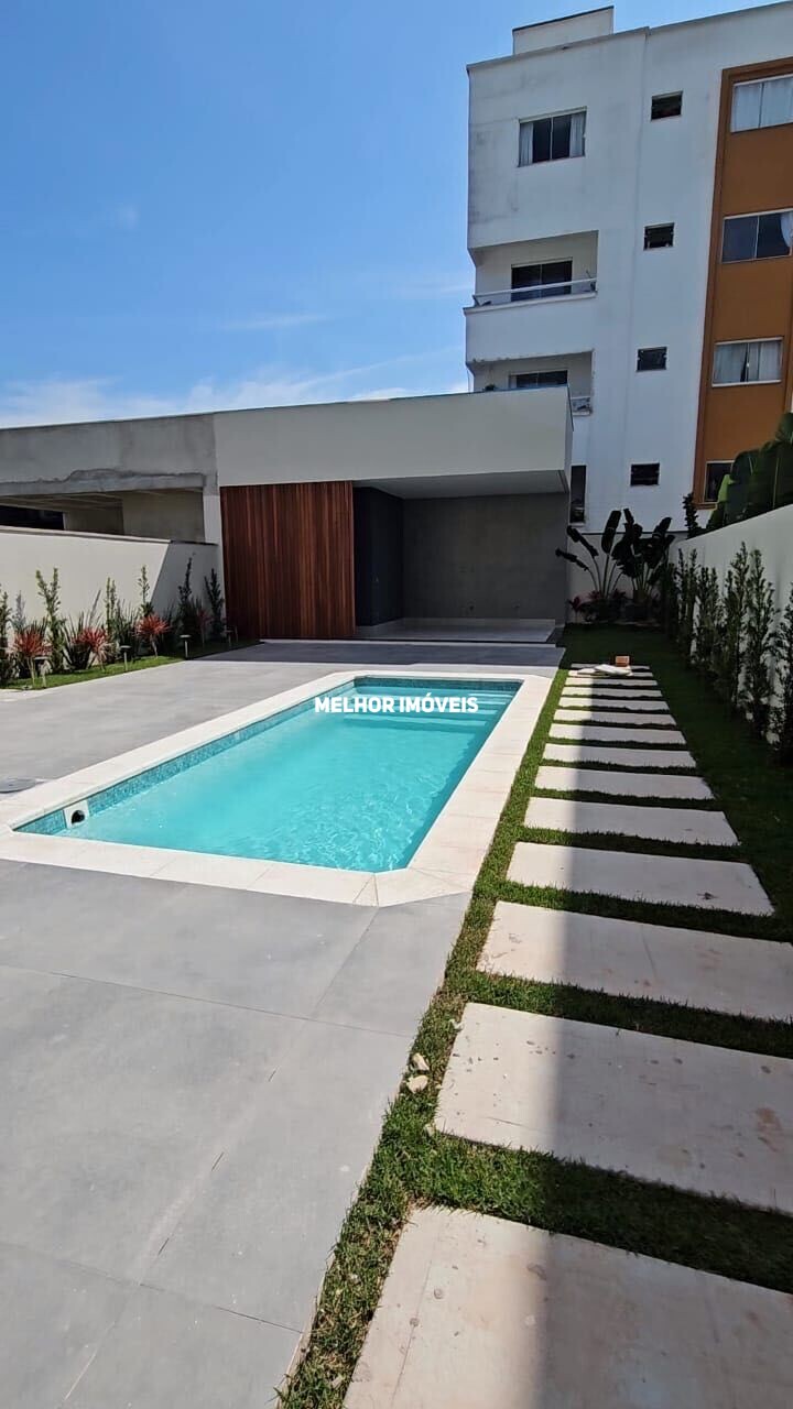 Casa à venda com 3 quartos, 307m² - Foto 3