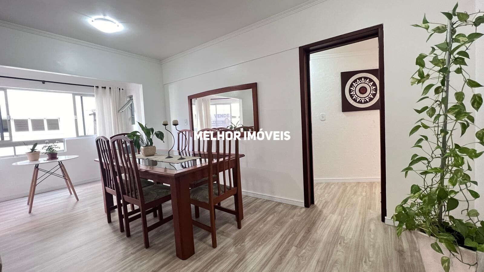 Apartamento à venda com 3 quartos, 136m² - Foto 6