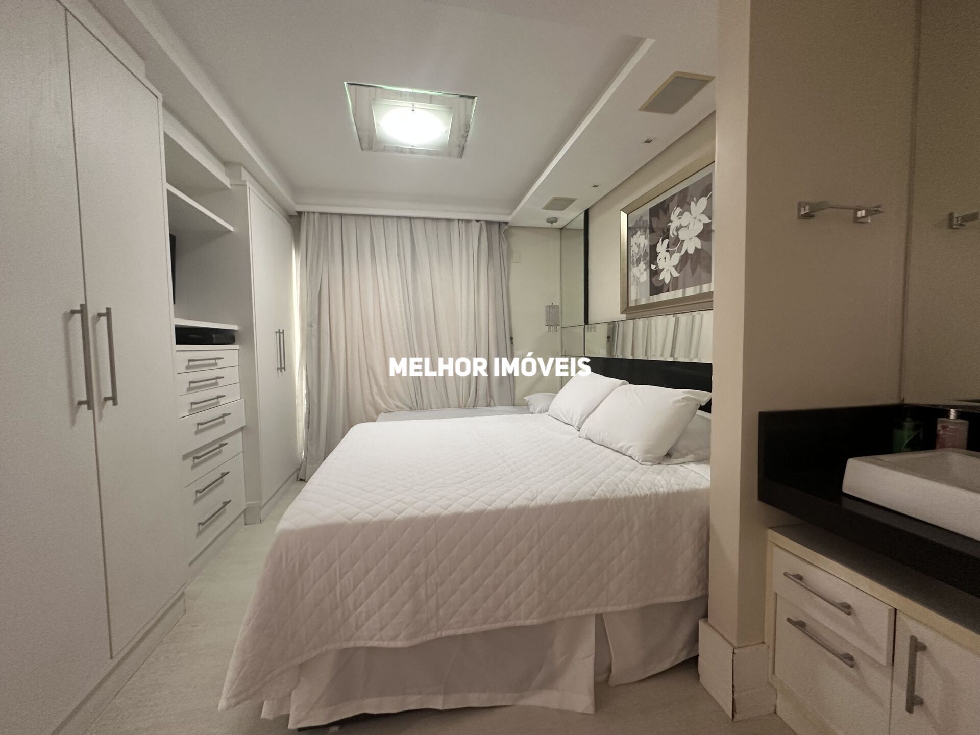 Apartamento à venda com 3 quartos, 151m² - Foto 11