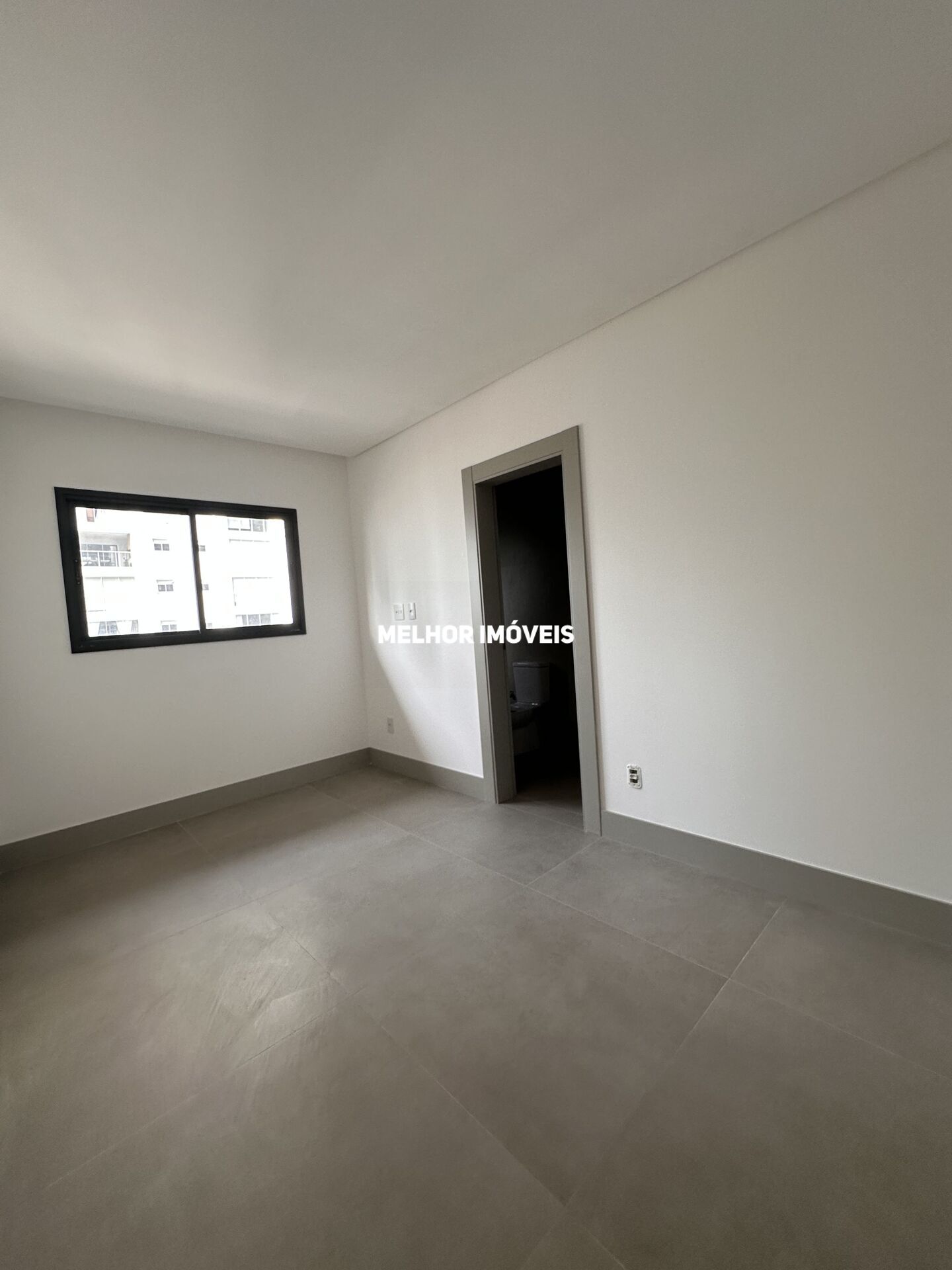 Apartamento à venda com 4 quartos, 265m² - Foto 22