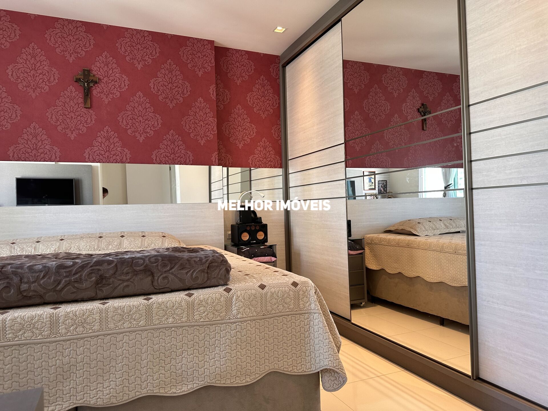 Apartamento à venda com 3 quartos, 135m² - Foto 17