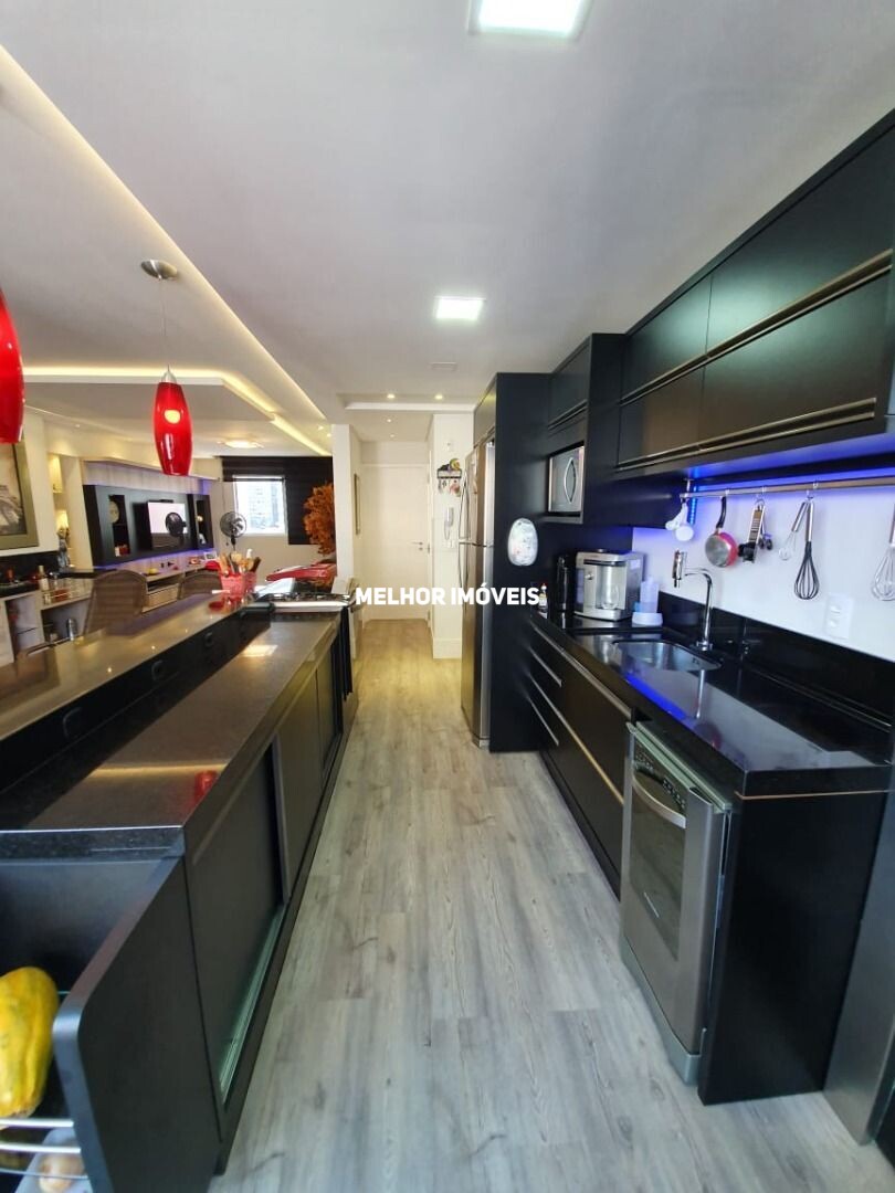 Apartamento à venda com 3 quartos, 201m² - Foto 8