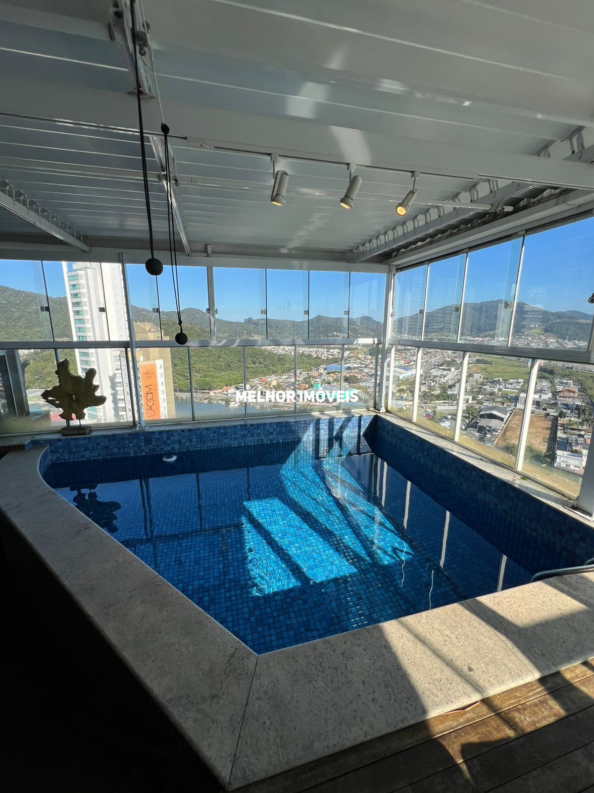 Cobertura, 3 quartos, 270 m² - Foto 20