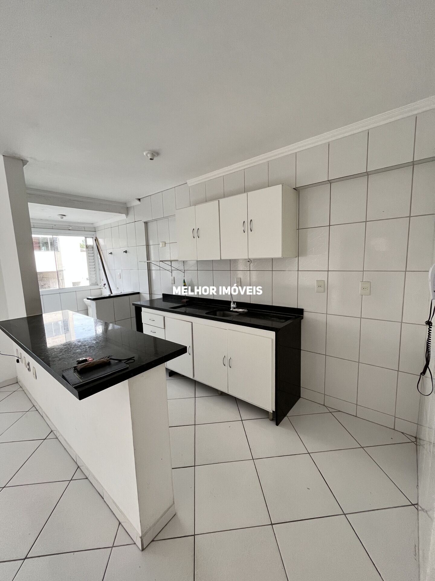 Apartamento à venda com 2 quartos, 69m² - Foto 4