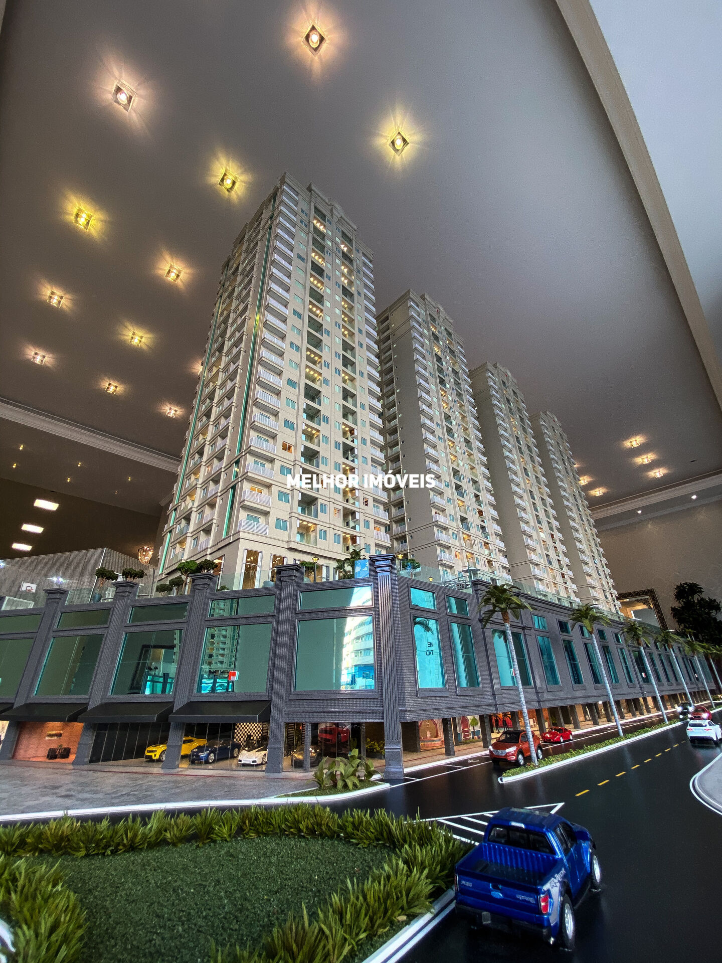 Apartamento à venda com 2 quartos, 64m² - Foto 13