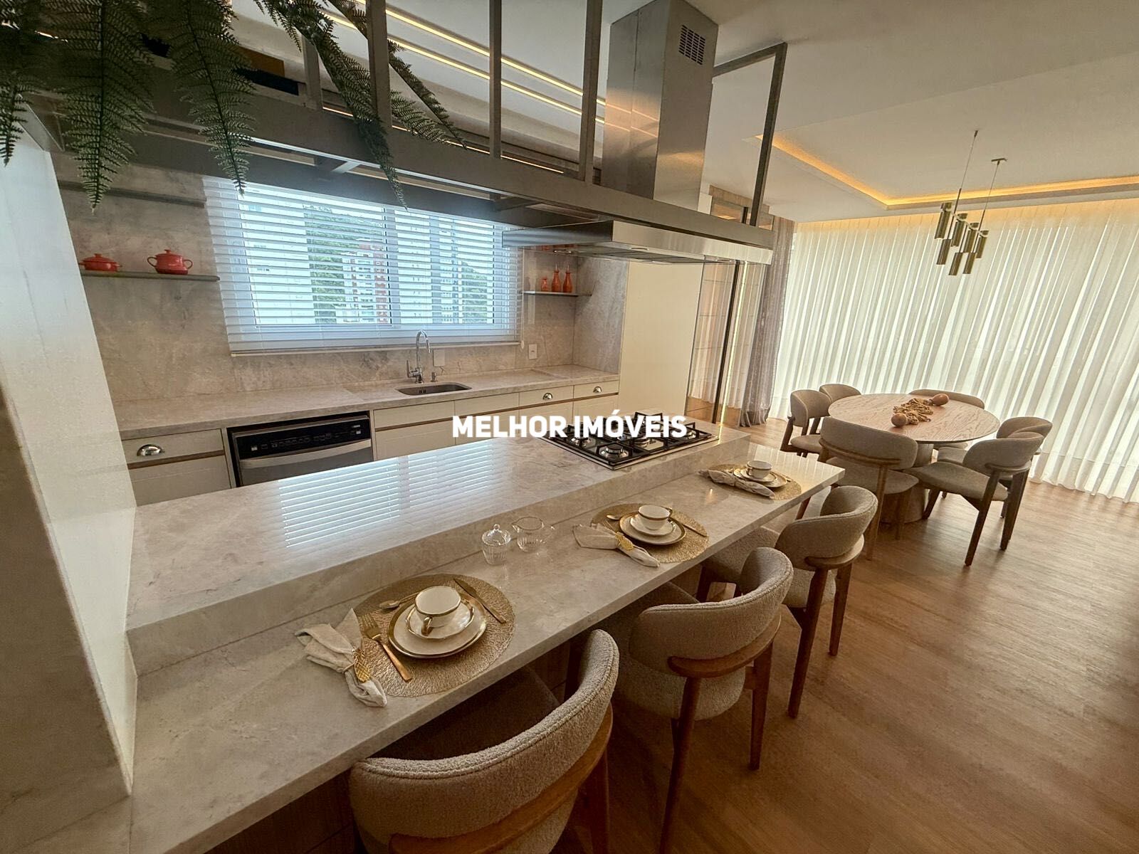Apartamento, 3 quartos, 151 m² - Foto 1