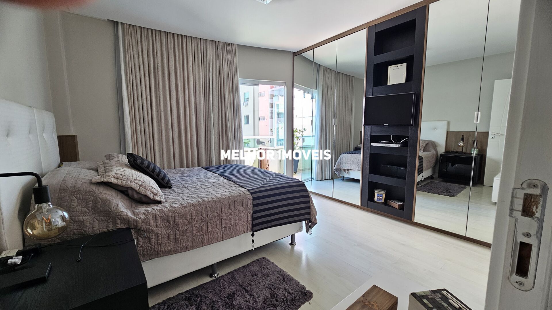 Apartamento à venda com 3 quartos, 177m² - Foto 13