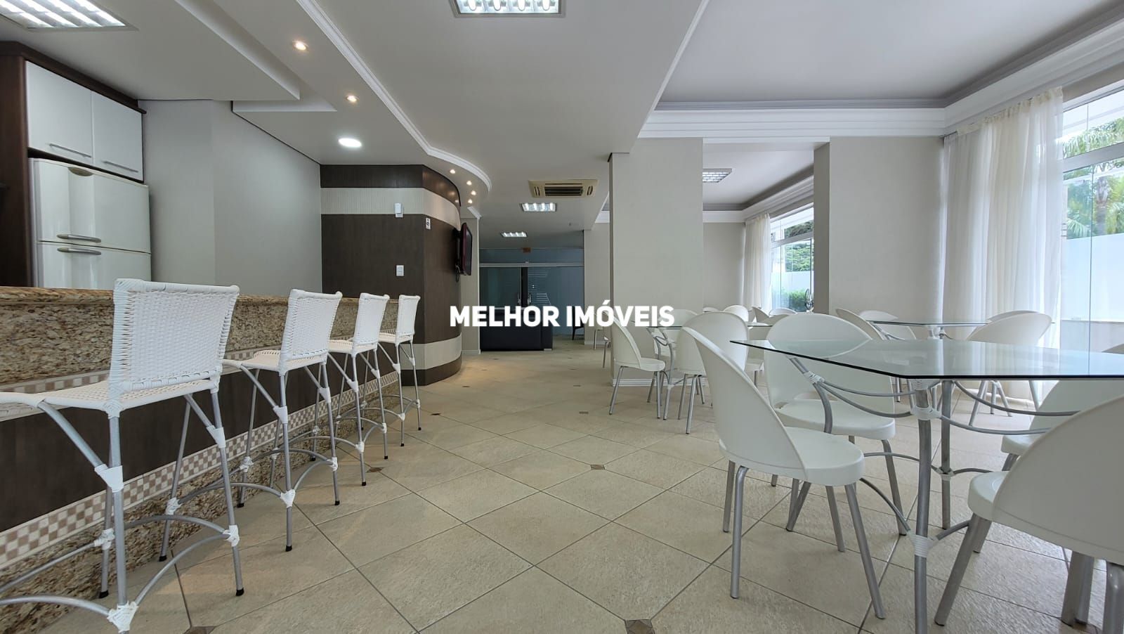 Apartamento à venda com 2 quartos, 94m² - Foto 19