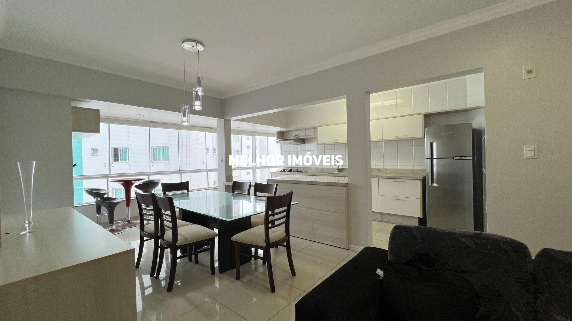 Apartamento à venda com 3 quartos, 106m² - Foto 18