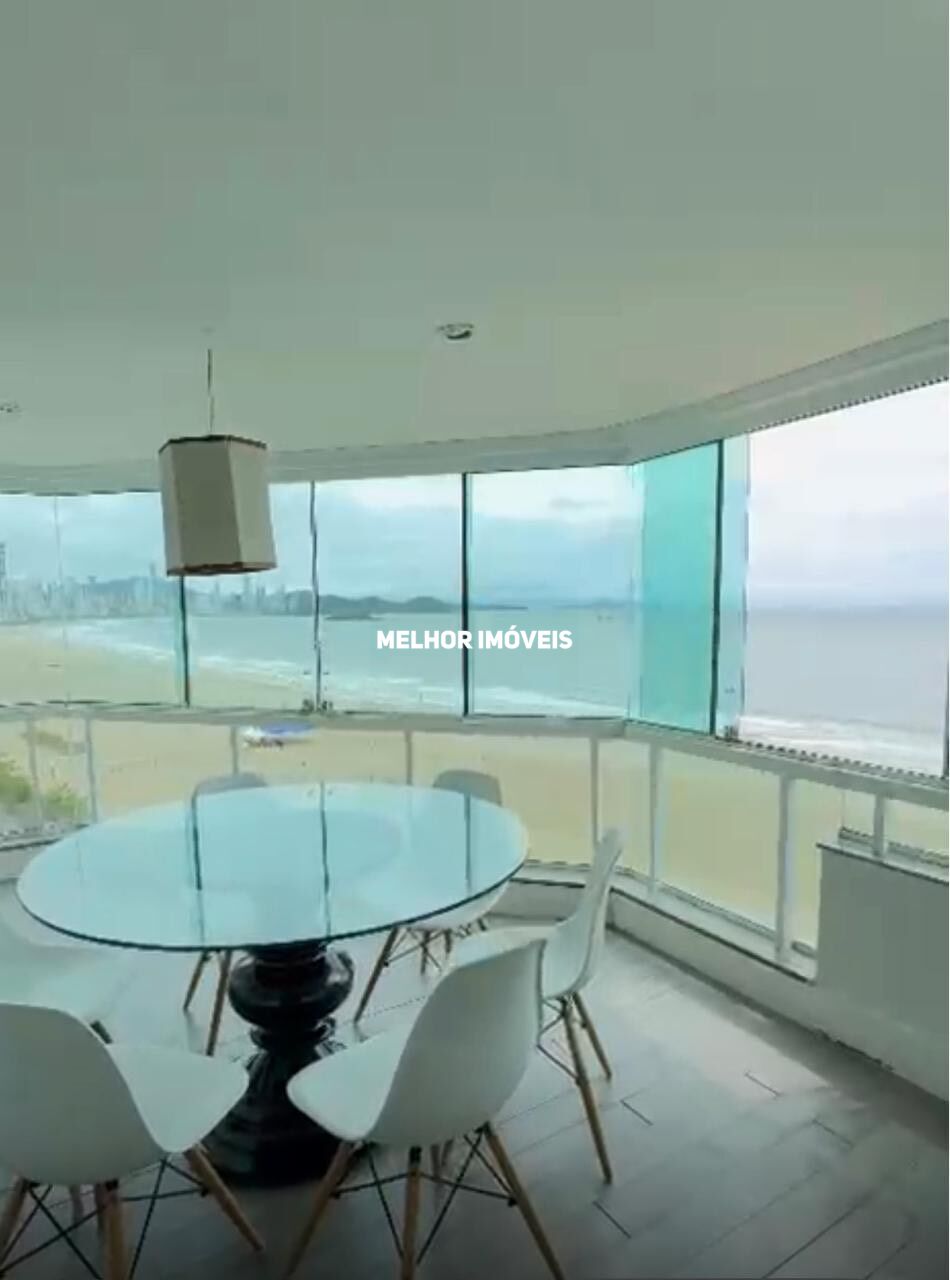 Apartamento, 3 quartos, 197 m² - Foto 2