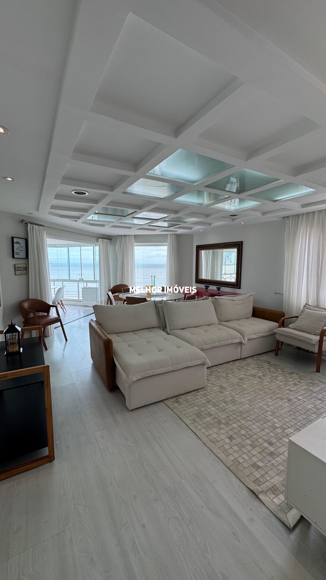 Apartamento, 3 quartos, 197 m² - Foto 1