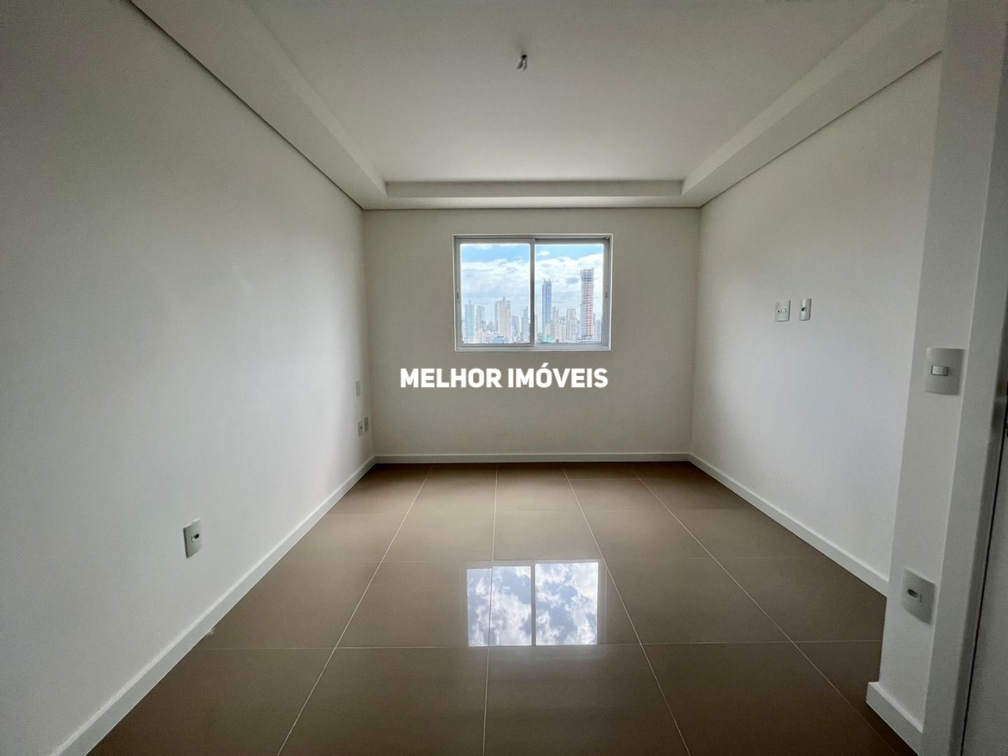 Apartamento à venda com 3 quartos, 76m² - Foto 13