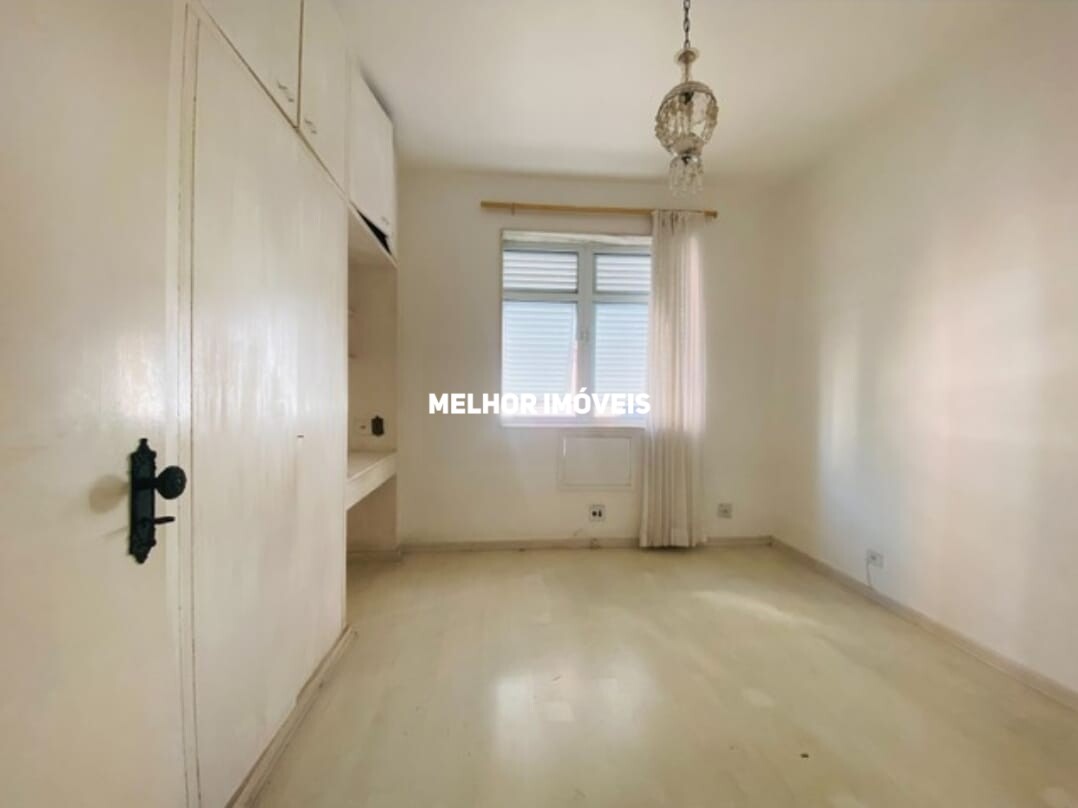 Apartamento à venda com 4 quartos, 188m² - Foto 4