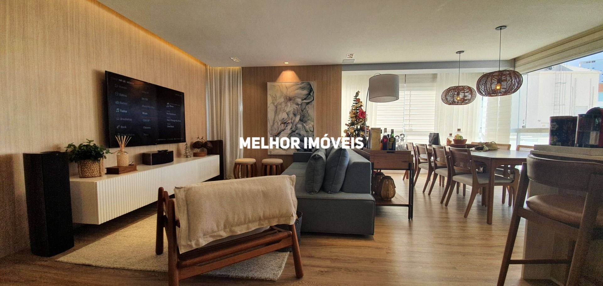 Apartamento à venda com 3 quartos, 130m² - Foto 1