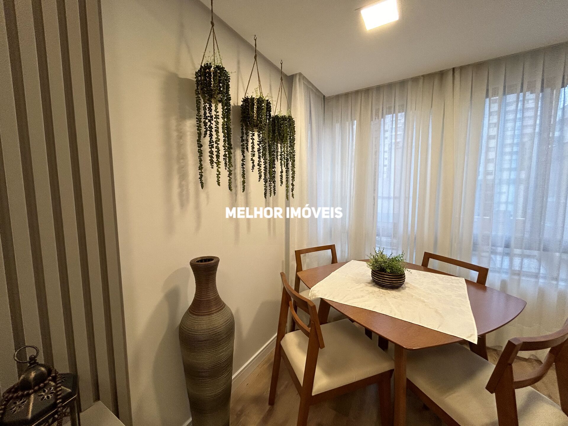 Apartamento à venda com 2 quartos, 77m² - Foto 10