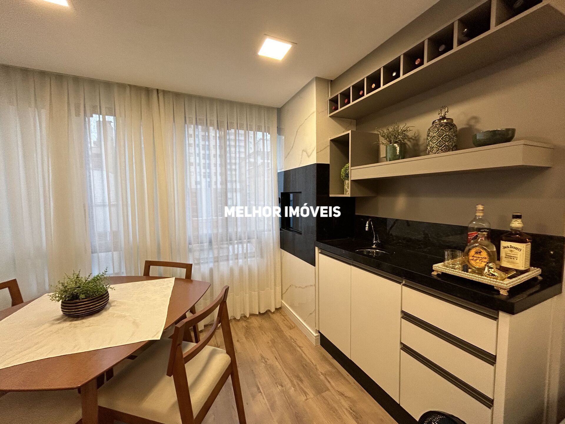 Apartamento à venda com 2 quartos, 77m² - Foto 11