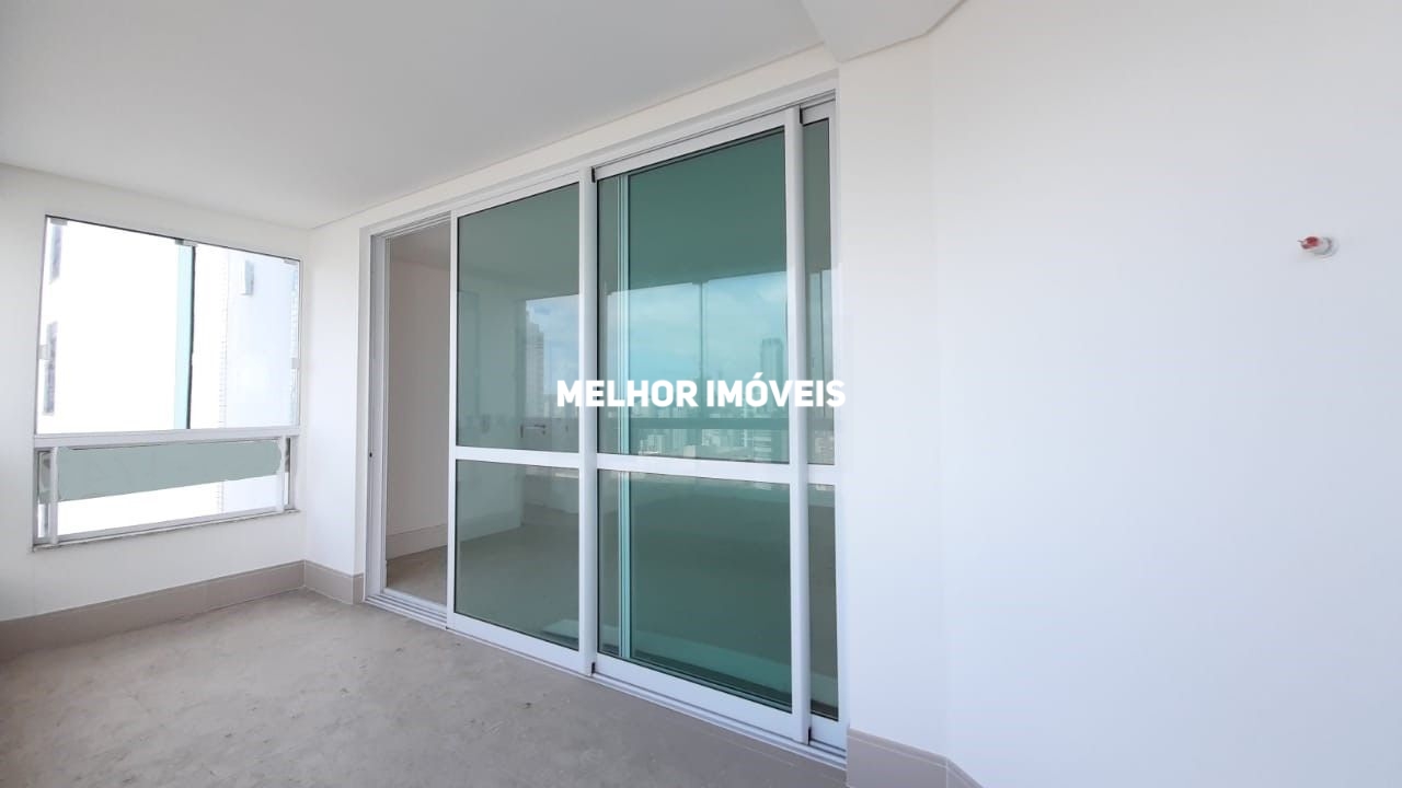 Apartamento à venda com 3 quartos, 121m² - Foto 10