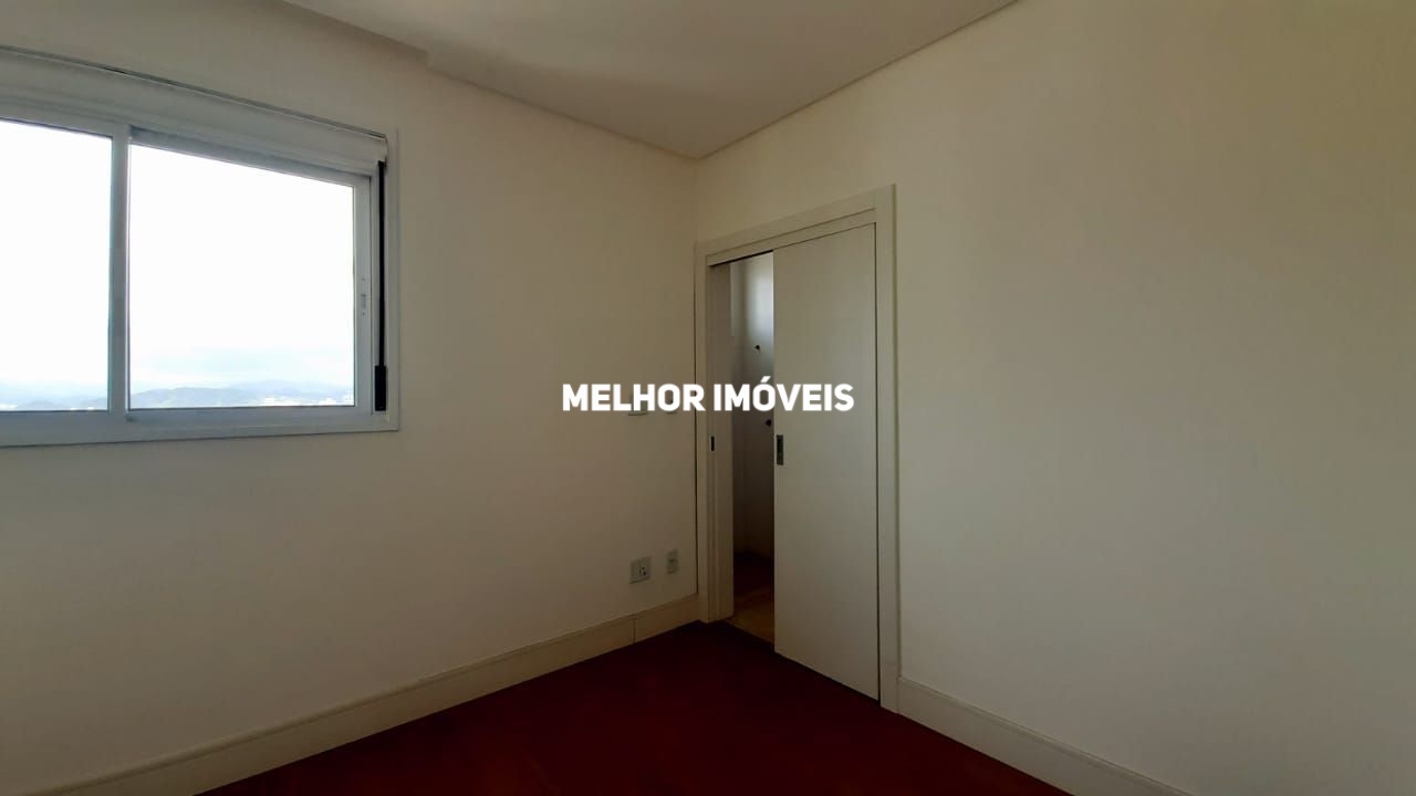 Apartamento à venda com 3 quartos, 121m² - Foto 20