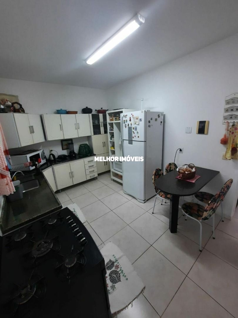 Sobrado à venda com 3 quartos, 105m² - Foto 2