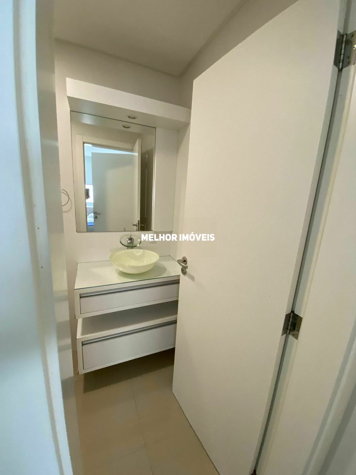 Apartamento à venda com 3 quartos, 107m² - Foto 22