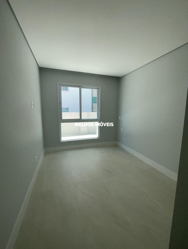 Apartamento à venda com 4 quartos, 132m² - Foto 8